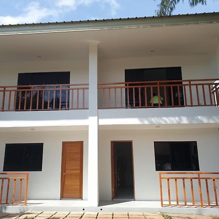 Tambisan Resort Сан Хуан Екстериор снимка