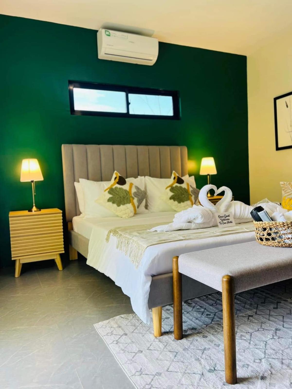 Tambisan Resort Сан Хуан Екстериор снимка