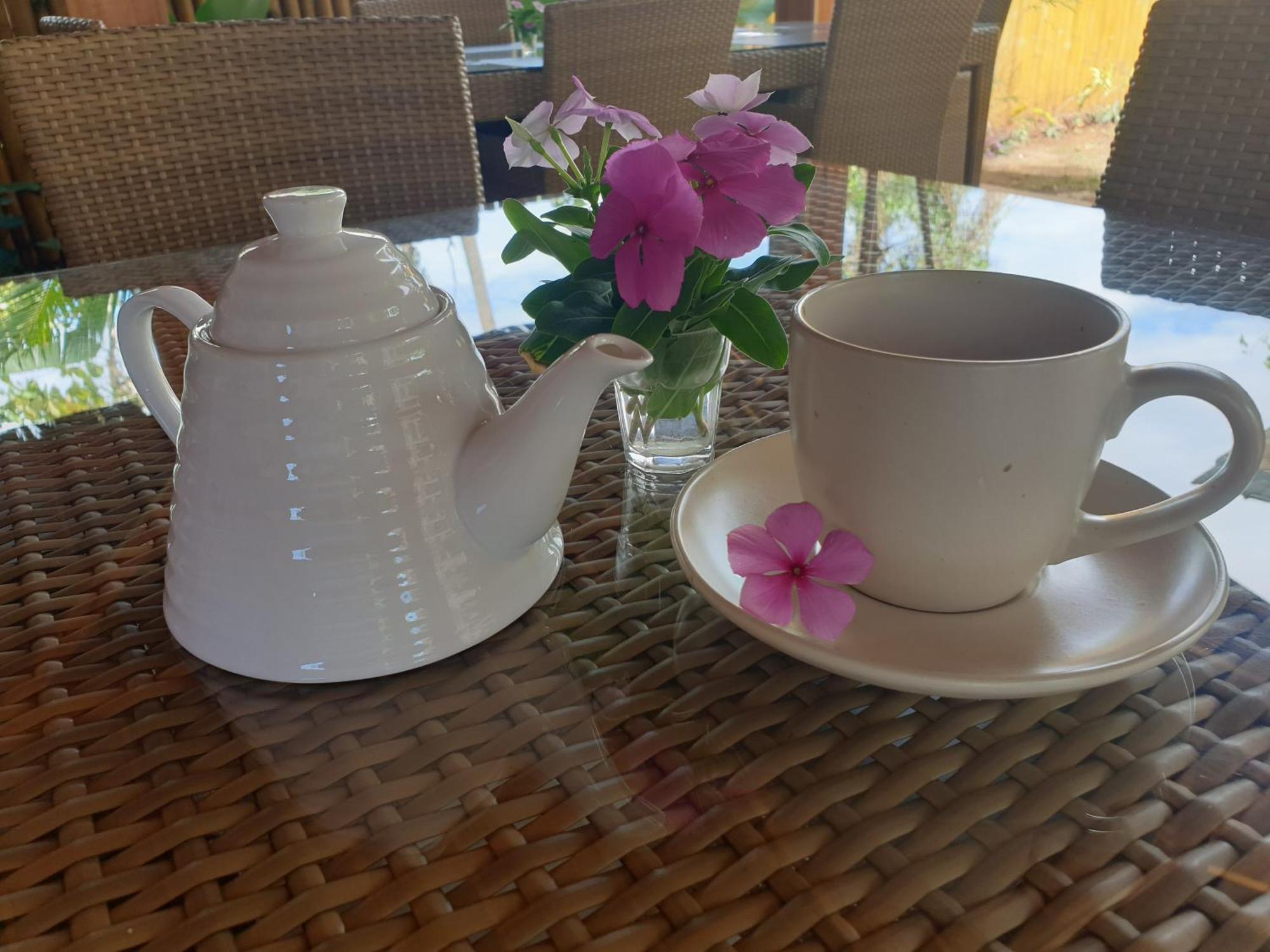 Tambisan Resort Сан Хуан Екстериор снимка